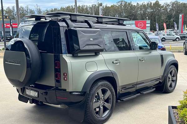 2025 Land Rover Defender 110 D350 X-Dynamic SE L663