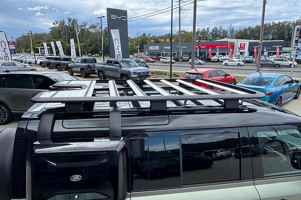 2025 Land Rover Defender 110 D350 X-Dynamic SE L663