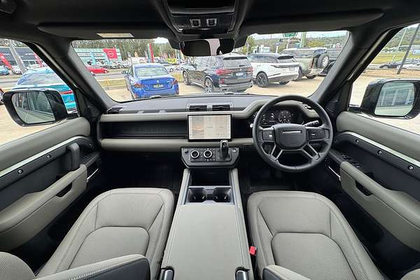 2025 Land Rover Defender 110 D350 X-Dynamic SE L663