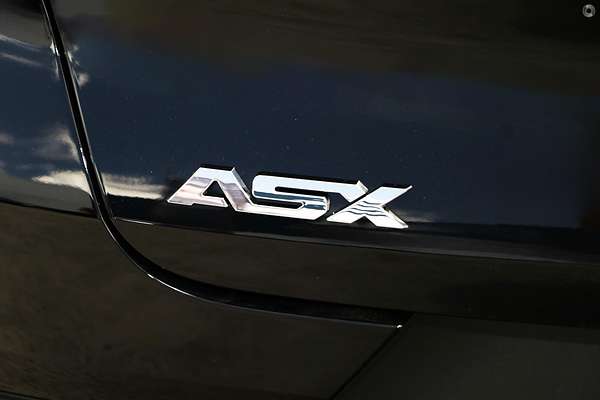2025 Mitsubishi ASX LS XE