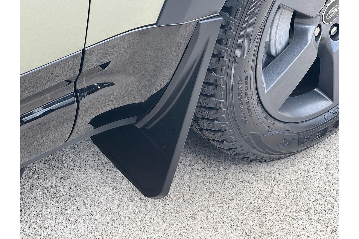 2025 Land Rover Defender 110 D350 X-Dynamic SE L663