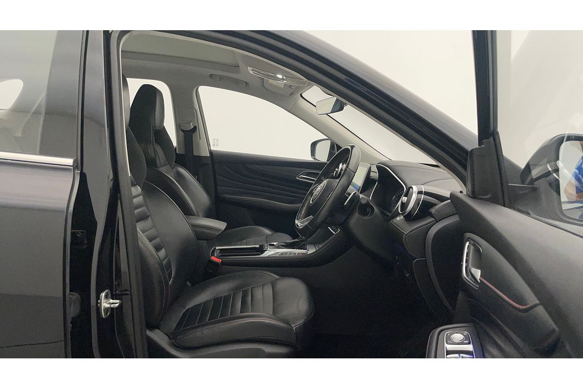 2021 MG HS Essence SAS23