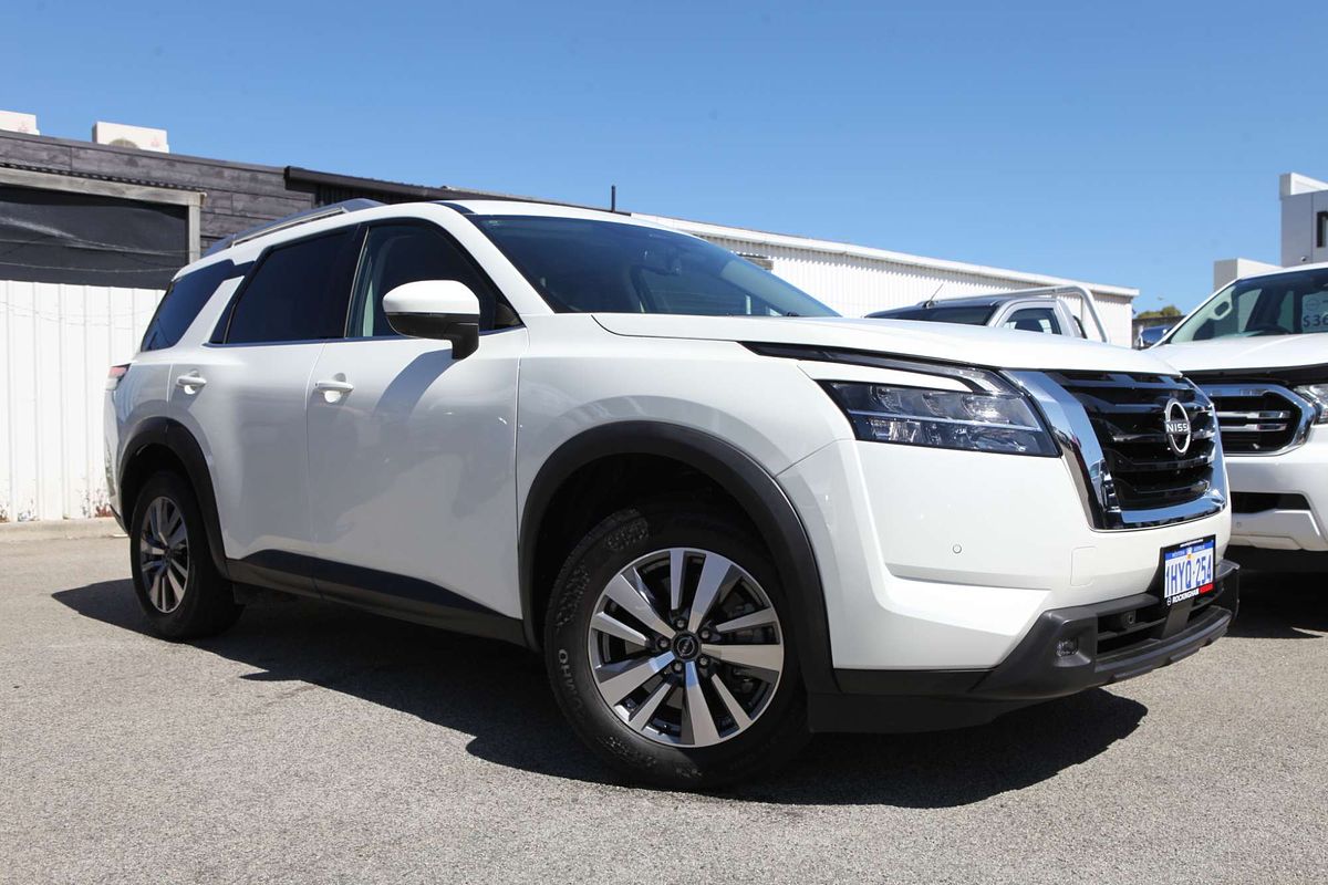 2023 Nissan Pathfinder Ti R53