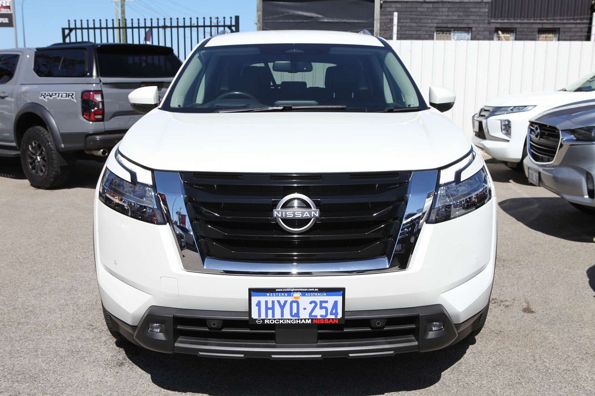 2023 Nissan Pathfinder Ti R53