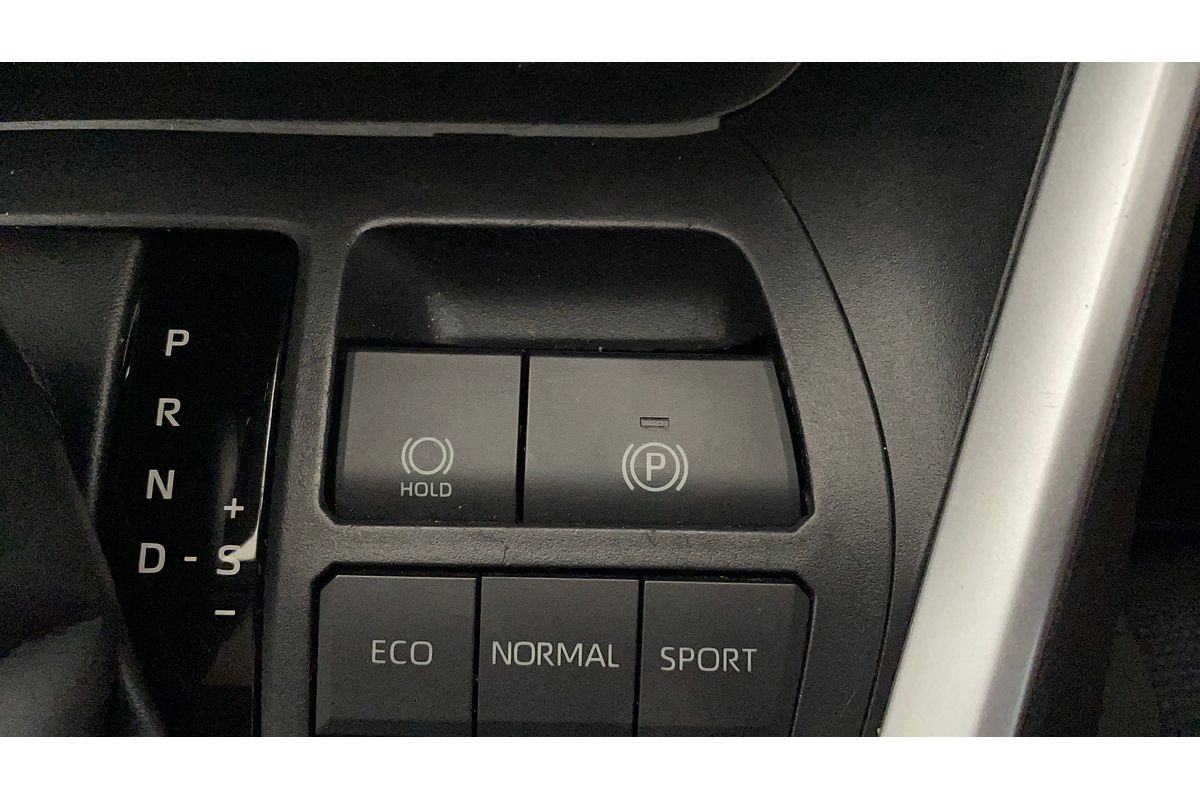 2021 Toyota RAV4 GX AXAH52R