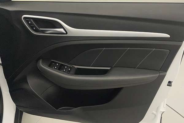 2023 MG ZS Excite AZS1