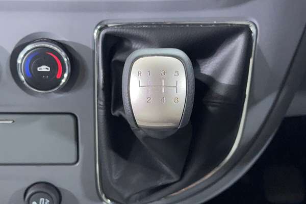 2023 LDV V80 SWB Low Roof