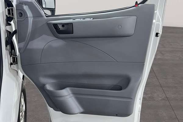 2023 LDV V80 SWB Low Roof