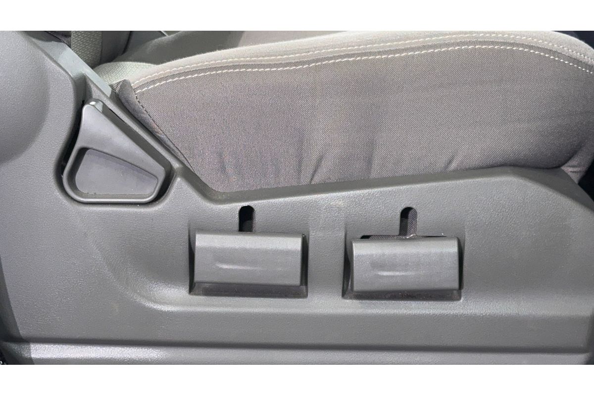 2023 LDV V80 SWB Low Roof