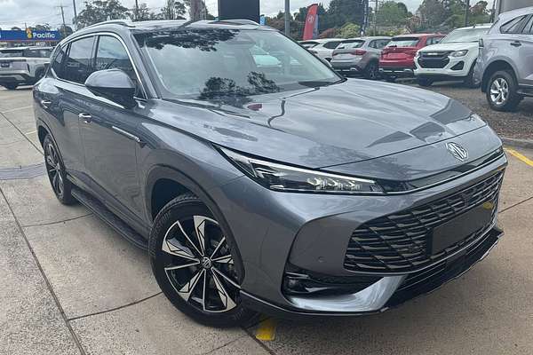 2025 MG HS Super Hybrid Essence AS33P