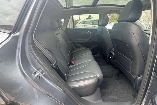 2025 MG HS Super Hybrid Essence AS33P