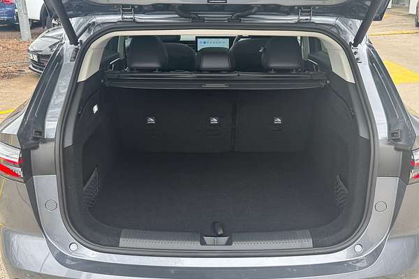 2025 MG HS Super Hybrid Essence AS33P