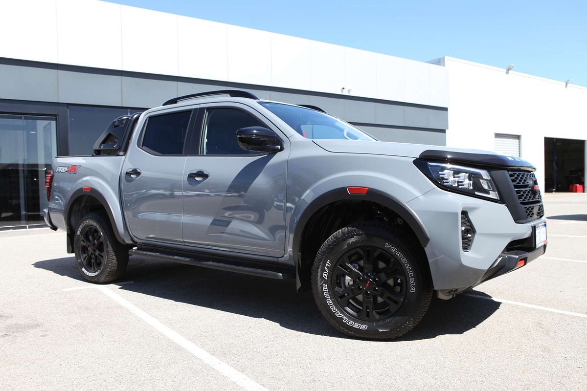 2025 Nissan Navara PRO-4X D23 4X4