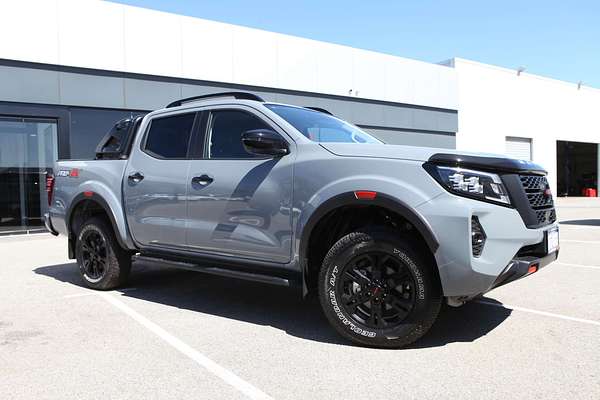 2025 Nissan Navara PRO-4X D23 4X4