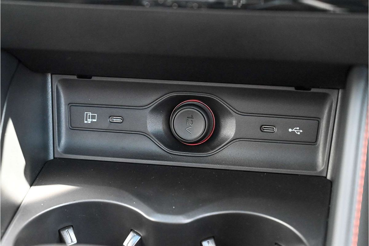 2025 MG HS Super Hybrid Essence AS33P