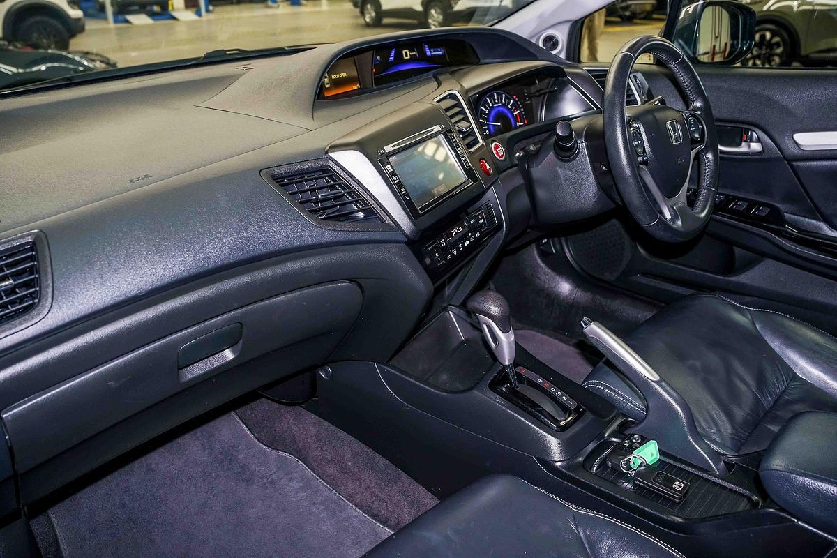 2015 Honda Civic VTi-L 9th Gen Ser II