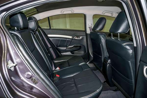 2015 Honda Civic VTi-L 9th Gen Ser II