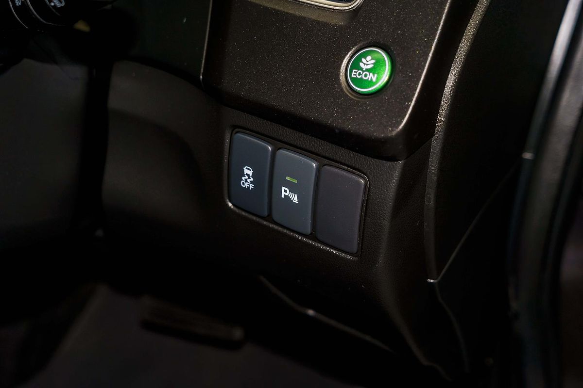 2015 Honda Civic VTi-L 9th Gen Ser II