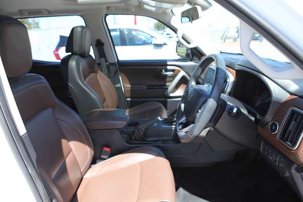 2023 Mahindra Scorpio Z8L