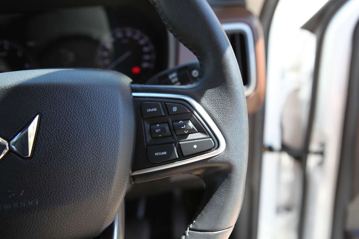 2023 Mahindra Scorpio Z8L