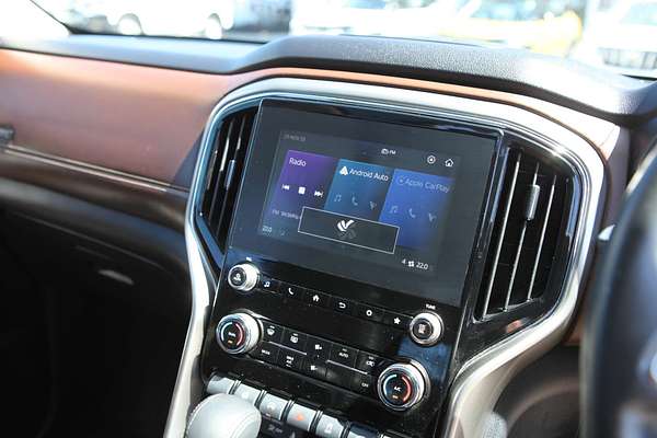 2023 Mahindra Scorpio Z8L