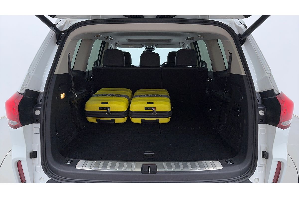 2024 LDV D90 Executive SV9A