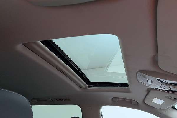 2024 LDV D90 Executive SV9A