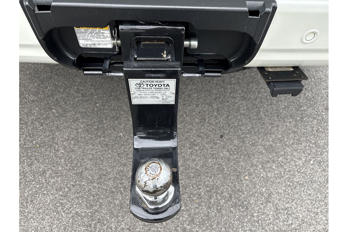 2019 Toyota Landcruiser Sahara VDJ200R