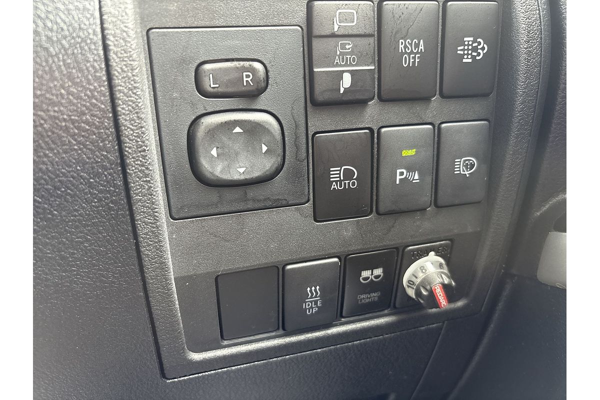 2019 Toyota Landcruiser Sahara VDJ200R