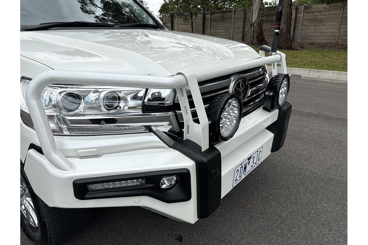 2019 Toyota Landcruiser Sahara VDJ200R
