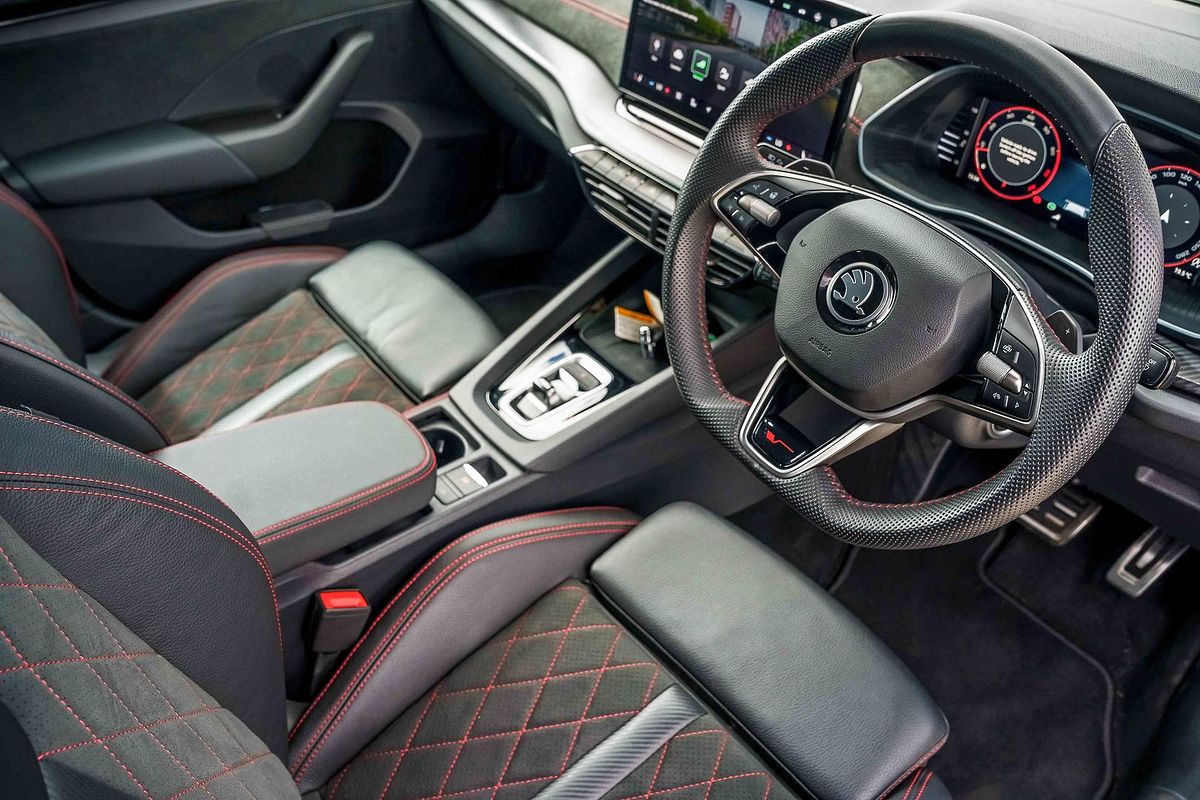 2025 SKODA Octavia RS NX