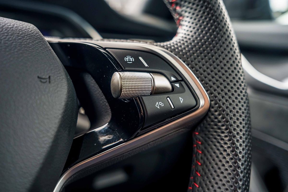 2025 SKODA Octavia RS NX