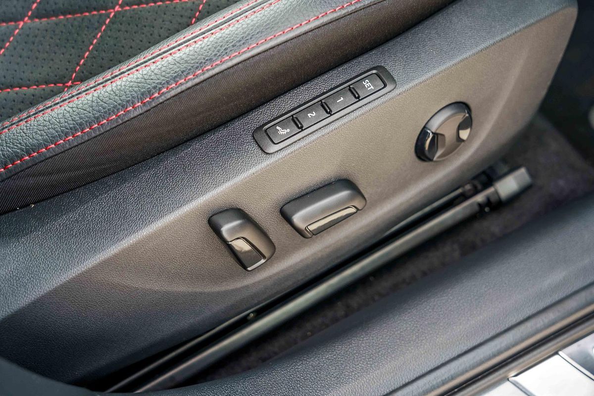 2025 SKODA Octavia RS NX