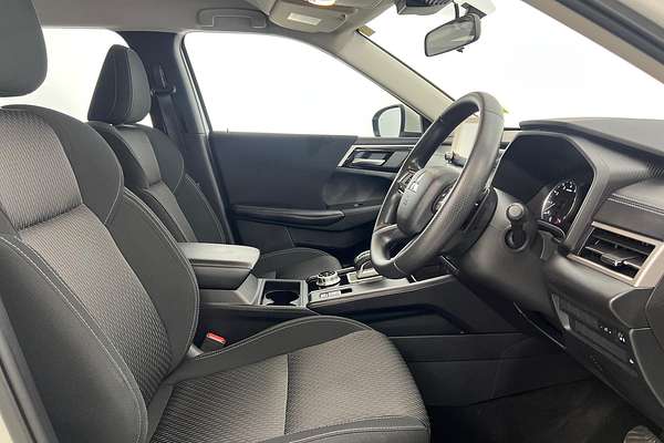 2024 Mitsubishi Outlander OUTLANDER ES 5 SEAT (AWD) ZM4M45