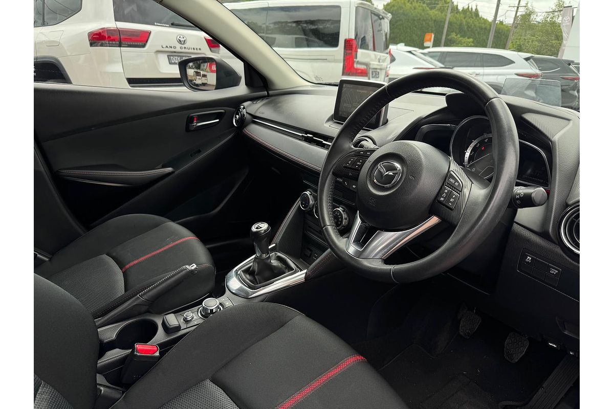 2015 Mazda 2 MAZDA2 GENKI DJ