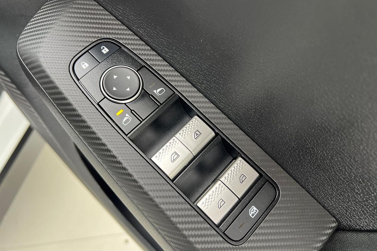 2024 Mitsubishi Outlander OUTLANDER ES 5 SEAT (AWD) ZM4M45