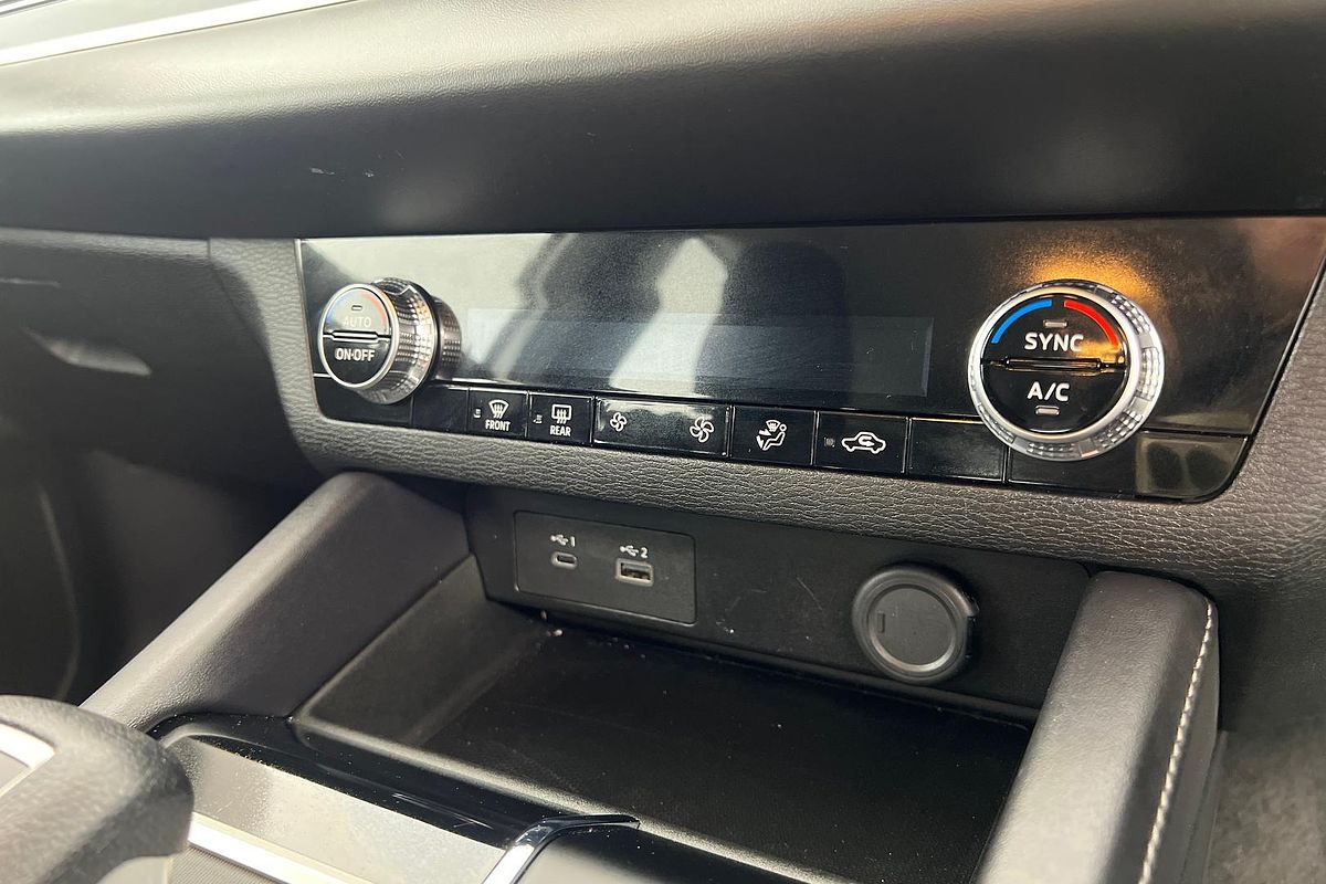 2024 Mitsubishi Outlander OUTLANDER ES 5 SEAT (AWD) ZM4M45