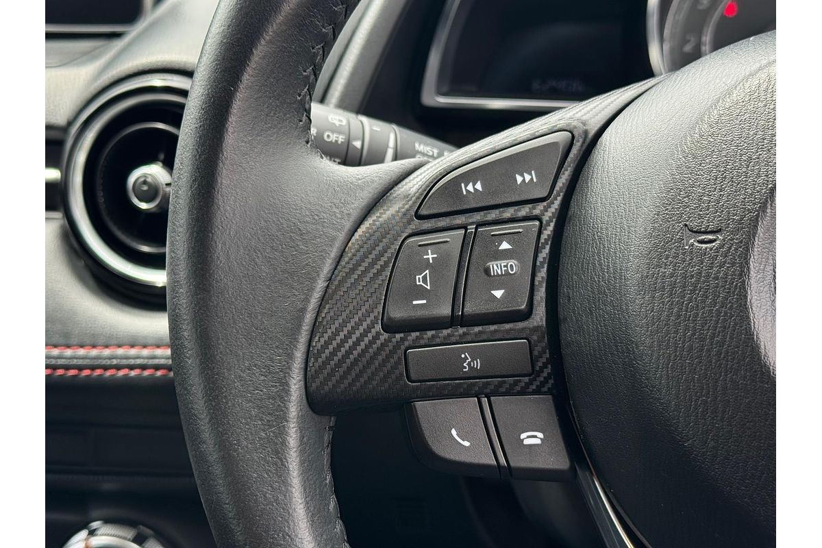 2015 Mazda 2 MAZDA2 GENKI DJ