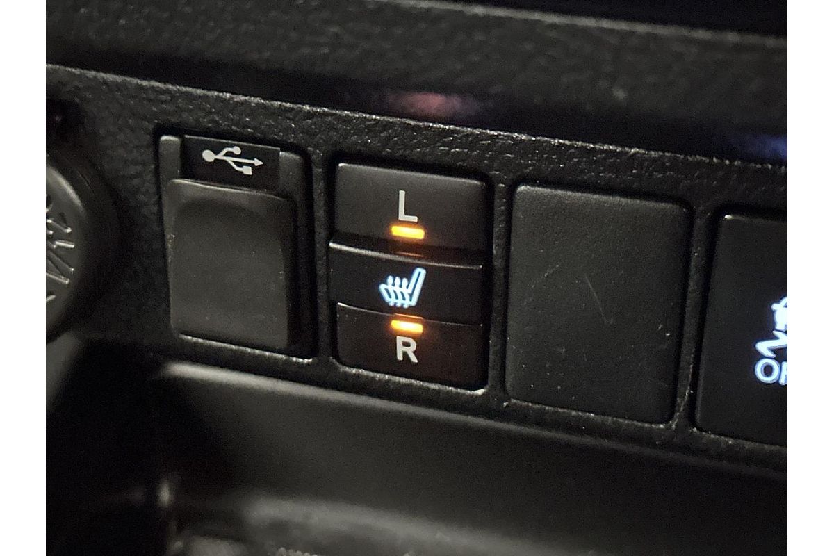 2019 Toyota Hilux Rugged X GUN126R 4X4