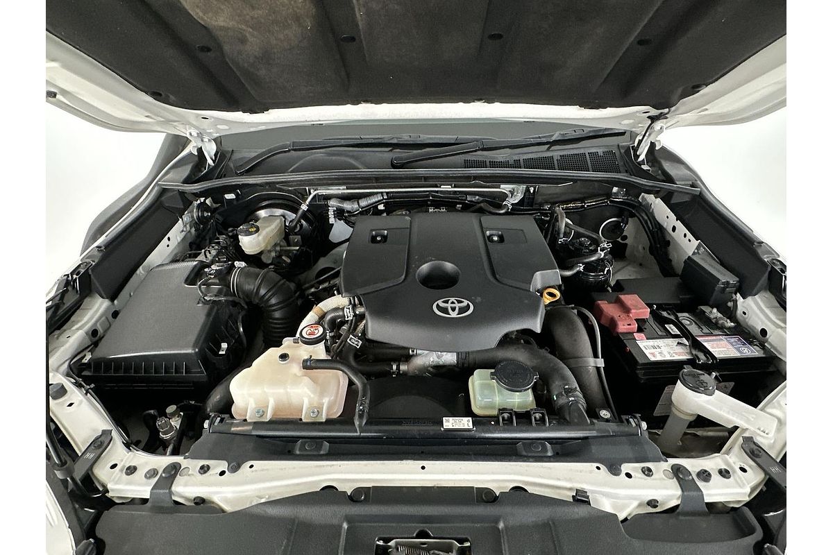 2019 Toyota Hilux Rugged X GUN126R 4X4