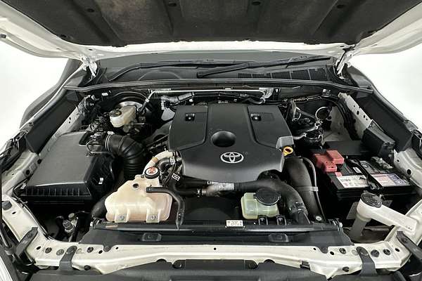 2019 Toyota Hilux Rugged X GUN126R 4X4