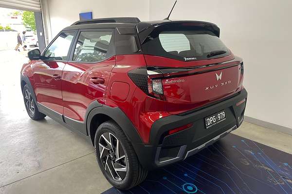 2025 Mahindra XUV3XO AX7L