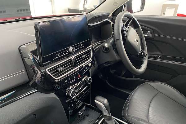 2025 Mahindra XUV3XO AX7L