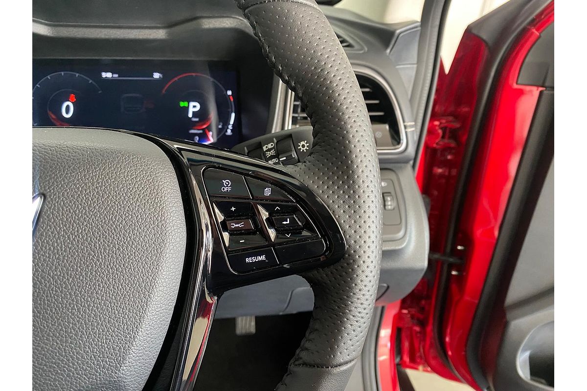 2025 Mahindra XUV3XO AX7L