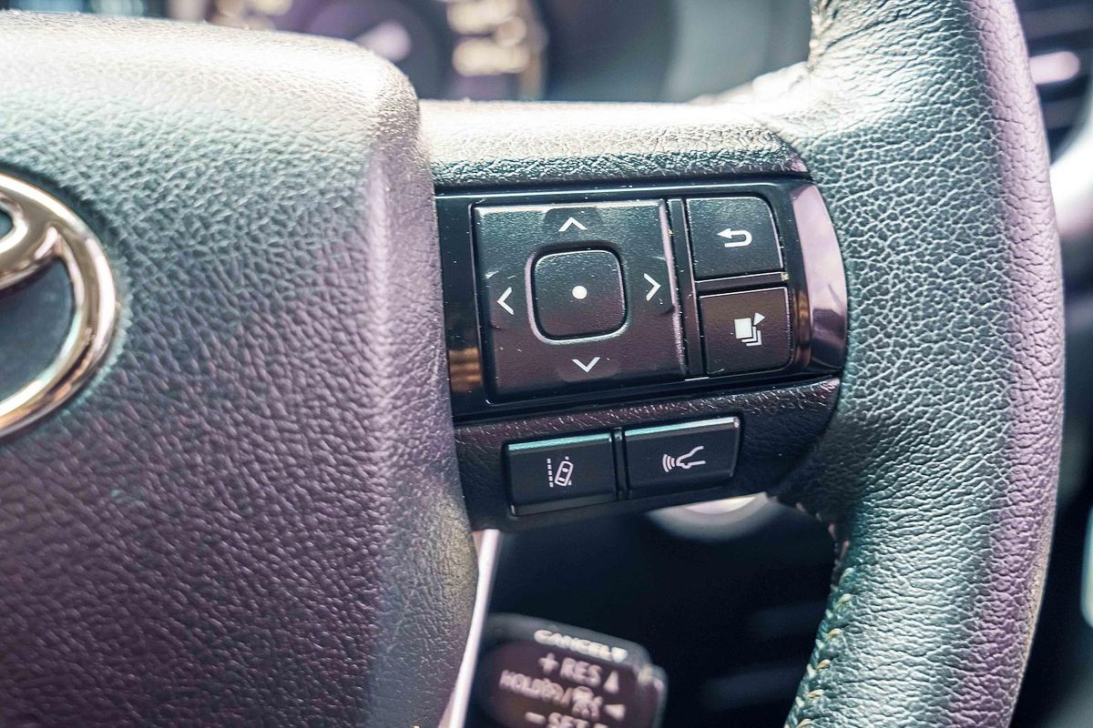 2021 Toyota Hilux SR5 GUN126R 4X4