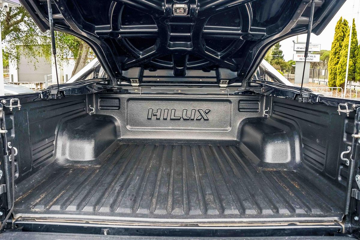 2021 Toyota Hilux SR5 GUN126R 4X4