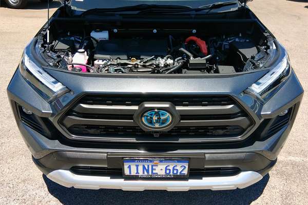 2025 Toyota RAV4 Edge AXAH54R