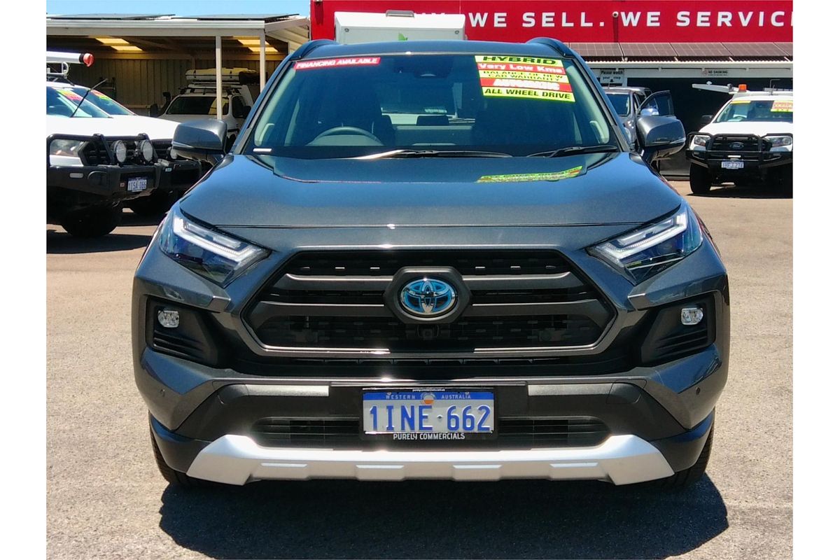 2025 Toyota RAV4 Edge AXAH54R