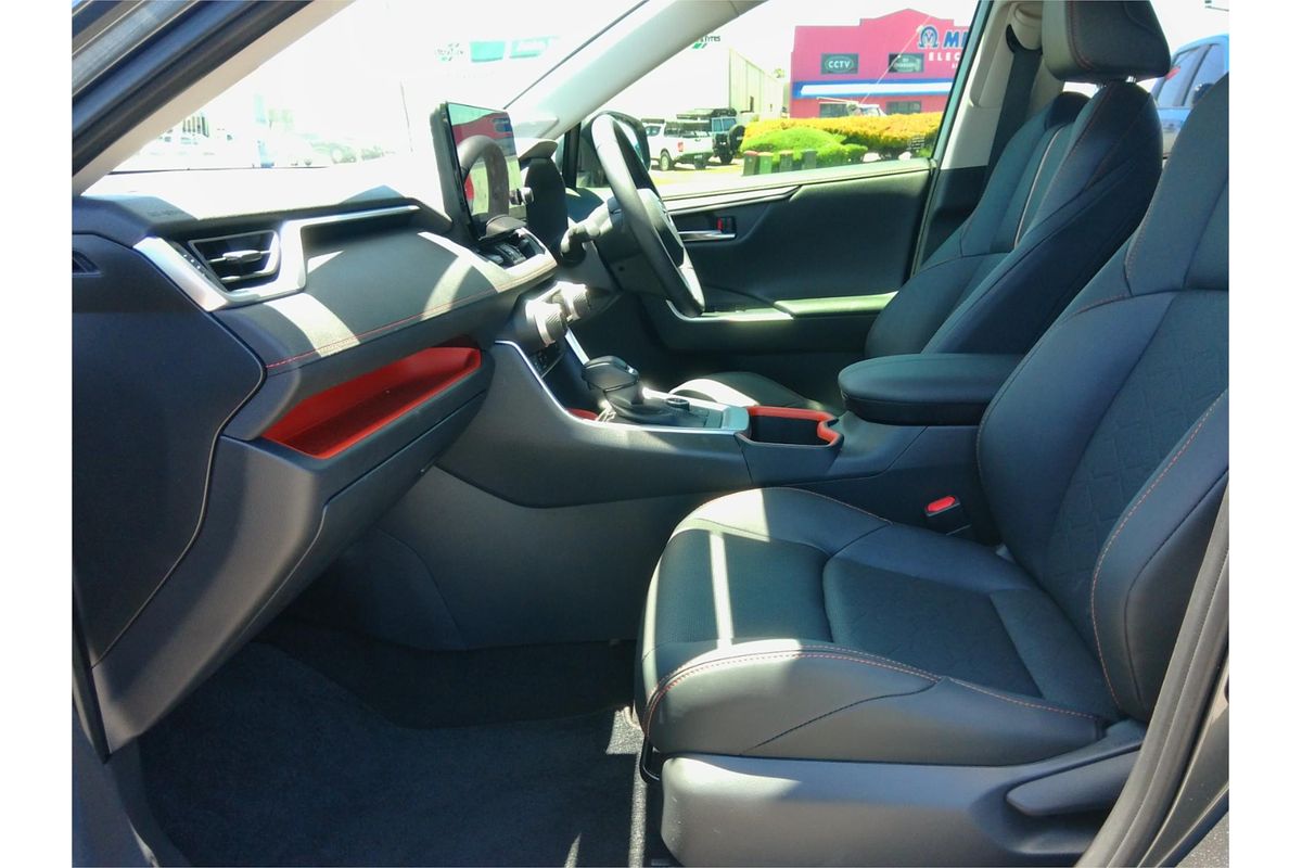 2025 Toyota RAV4 Edge AXAH54R