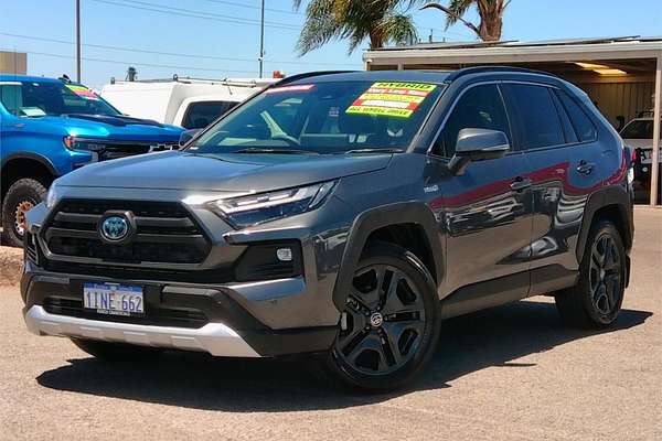 2025 Toyota RAV4 Edge AXAH54R